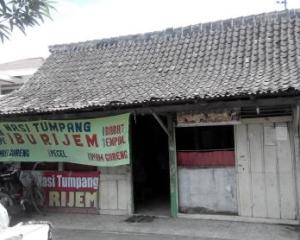 Kuliner Tradisional Sragen Nasi Tumpang Mbah Rijem